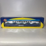 Ho Scale ***seattle Sounder*** Bombardier Commuter Coach #231 ----- Athearn 2563. Fixed Price $89.99.