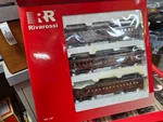 Rivarossi HR4039 Ho Pennsylvania 60' Coach Pack. Fixed Price $129.99.
