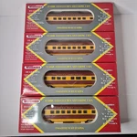 Williams Gauge Passenger Car Lot Florida East Coast Set Of 4 With Box. Fixed Price $189.99.