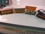 Lionel Winner Prewar Gauge Passenger Train Set #1016, 2- 1011, 48 Whistle Sta.. Fixed Price $119.99.