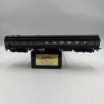 Ho Scale Bachmann Spectrum Diner Baltimore & Ohio Molly Pitcher #89044. Fixed Price $19.77.