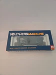 Walthers 910-1211 Mainline 40' Aar Modernized 1948 Boxcar Louisville, New. Fixed Price $25.95.
