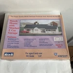 Ihc Scale Ranch House With Attached 2 Car Garage #4944 /mib Still In Plastic. Fixed Price $22.99.