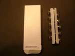 Lionel 2447 Clear Screw Base Volt Bulbs, (box Of 10). Fixed Price $14.95.