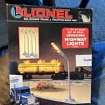 Lionel 6-12804 Set Of Highway Lights New. Fixed Price $21.99.