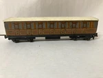 Hornby Oo Gauge Railways Carriage 3RD Lner Teak Tinplate 45401. Fixed Price $39.33.