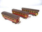 Lionel-ives 1690, 1691 Pullmans Prewar Gauge X8287. Fixed Price $99.00.