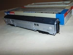 Walthers Ho 932-16402 Seaboard Coast Line Budd Baggage Car + Box. Fixed Price $40.00.