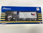 Athearn #90993 Ho Scale "ford With 28' Anr Freight System Trailer". Fixed Price $52.99.