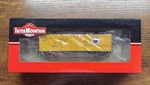 Ho Scale Intermountain R-40-25 Refrigerator Car Np Vista Dome #91408. Fixed Price $24.00.