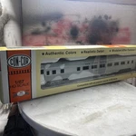 Con-cor 0001-000705 Ho 85 Ft Observation Corrugated Sides New York Central. Fixed Price $12.00.