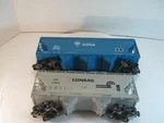 Gauge Lionel 3 Bay & Centerflow Hoppers Adm 60029 Conrail 17002. Fixed Price $20.00.