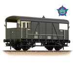 Bachmann 38-918 Se&cr 25T 'dance Hall' Brake Van Olive Green 00 Gauge T48. Fixed Price $40.69.