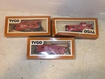 Tyco Ho Scale 3 Pc Lot Vintage Caboose Santa Fe 7240 Penn Central 4751 Train Car. Fixed Price $11.99.