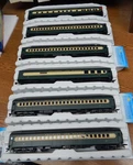 6) Ihc 49221 ,49222 &49224 Deleware Hudson Heavyweight Passenger Cars Nib Ho. Fixed Price $165.00.