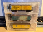 Scale Micro-trains Mtl #58072 Meat Packers Of Chicago 36' Reefer 3-PACK. Fixed Price $37.00.