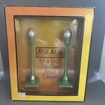 Mth Rail King #30-1079 Pea Green 2-LAMP Street Set No 580-1 New. Fixed Price $15.99.