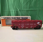 Lionel Train Chicago & North Western Four-bay Covered Hopper 6-16412. Fixed Price $12.00.