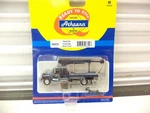 Athearn Ho 96809, Ford F-850 Boom Truck, Santa Fe. Fixed Price $39.99.